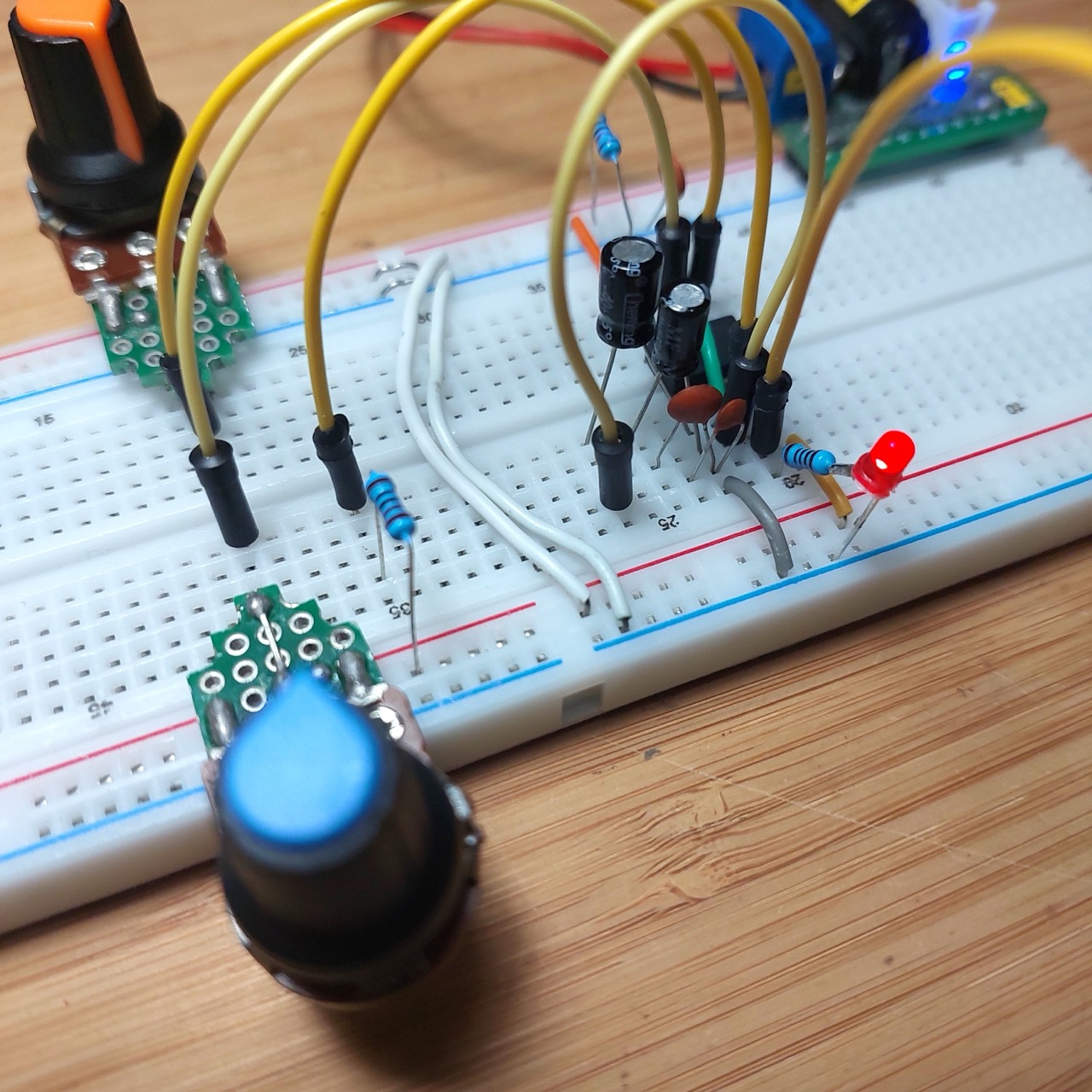 BreadboardPulseGen_bb_test
