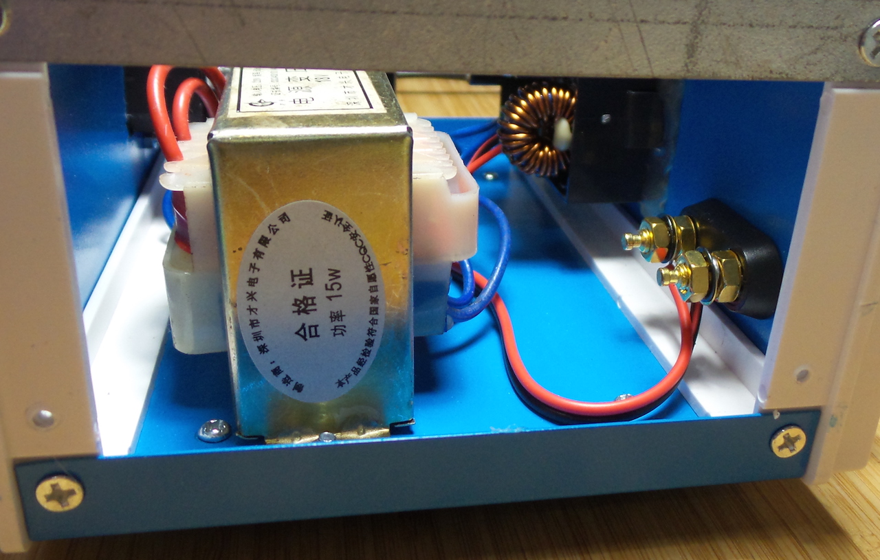 DPS3005BenchPowerSupply_internal_side